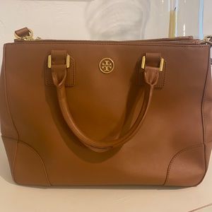 Tory Burch handbag with handles/ crossbody strap.